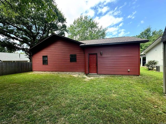 320 Pebble Creek, Mountain View, AR 72560