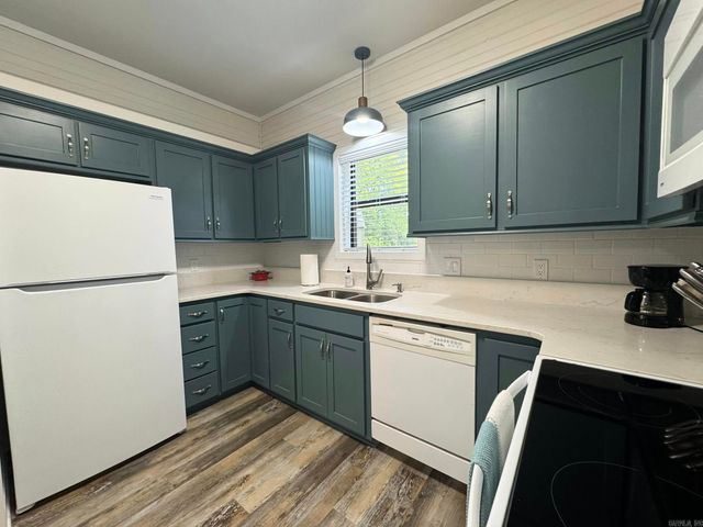 320 Pebble Creek, Mountain View, AR 72560