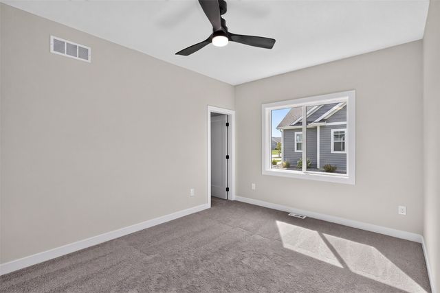 4737 144th Street, Urbandale, IA 50323