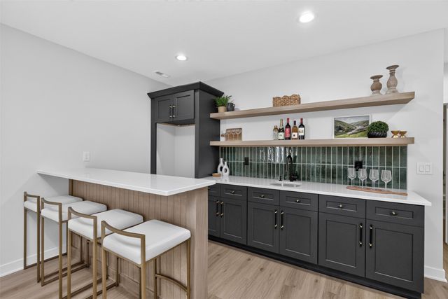 4737 144th Street, Urbandale, IA 50323