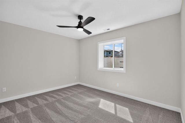 4737 144th Street, Urbandale, IA 50323
