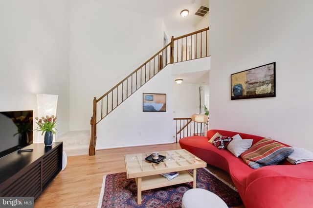 2421 PONDSIDE TER, Silver Spring, MD 20906