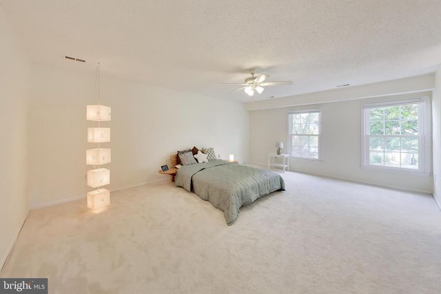 2421 PONDSIDE TER, Silver Spring, MD 20906