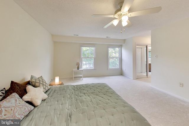 2421 PONDSIDE TER, Silver Spring, MD 20906