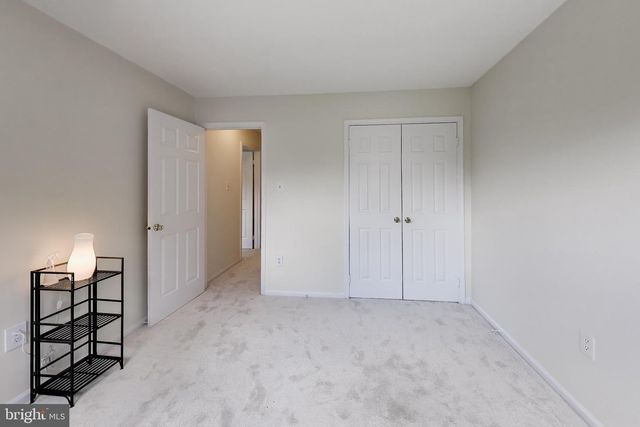 2421 PONDSIDE TER, Silver Spring, MD 20906