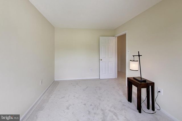 2421 PONDSIDE TER, Silver Spring, MD 20906