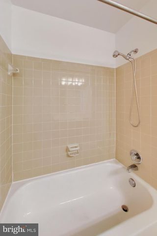 2421 PONDSIDE TER, Silver Spring, MD 20906