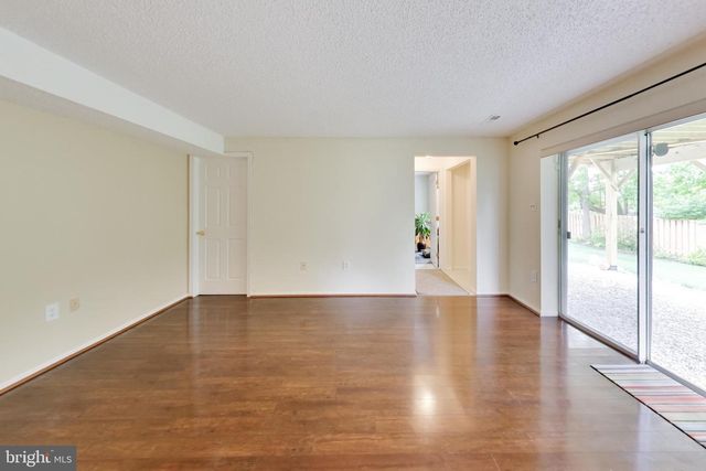 2421 PONDSIDE TER, Silver Spring, MD 20906