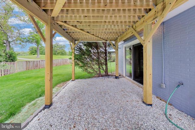 2421 PONDSIDE TER, Silver Spring, MD 20906