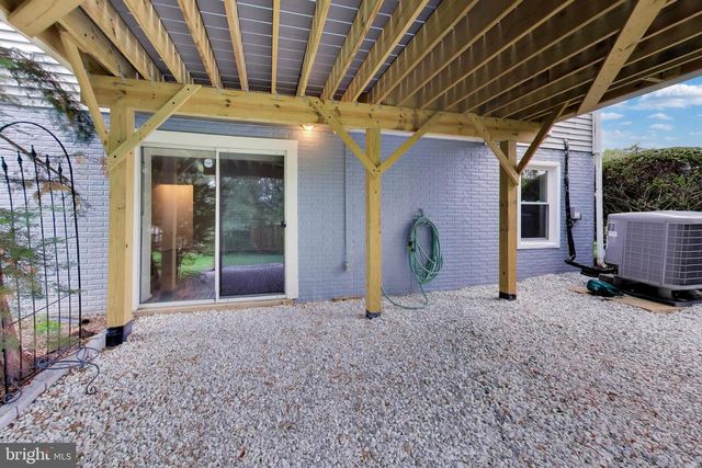 2421 PONDSIDE TER, Silver Spring, MD 20906