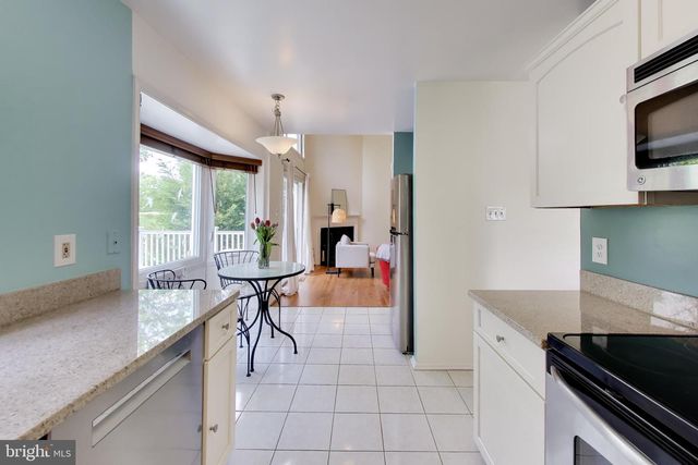 2421 PONDSIDE TER, Silver Spring, MD 20906
