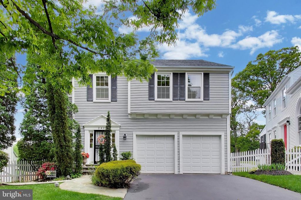 2421 PONDSIDE TER, Silver Spring, MD 20906