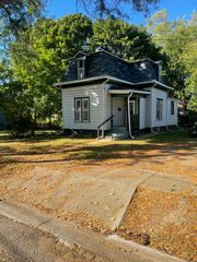 1034 Williams Street, Jackson City, MI 49203