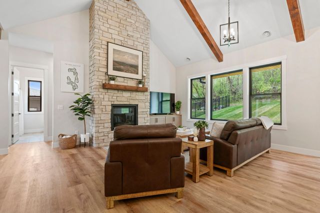 4228 Cassidy Ridge Drive NE, Rochester, MN 55906