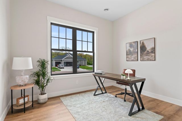 4228 Cassidy Ridge Drive NE, Rochester, MN 55906