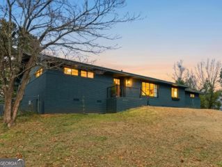 125 Maple Street, Cornelia, GA 30531