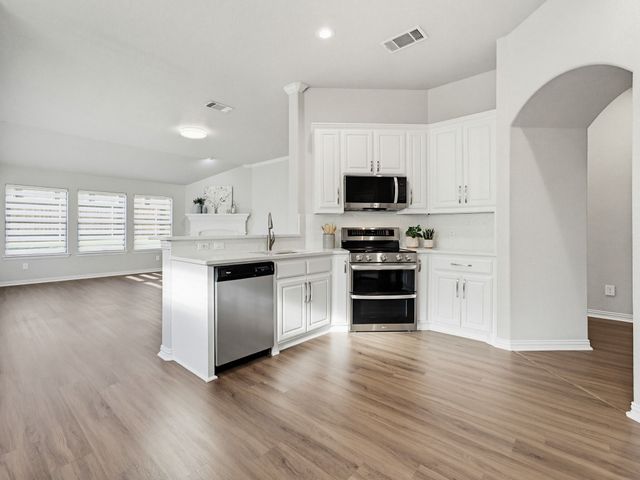 208 Timber Drive, Princeton, TX 75407