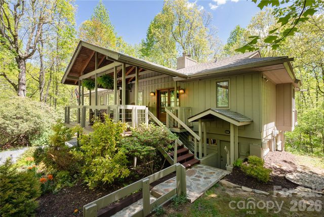 139 Panther Gap Road, Brevard, NC 28712