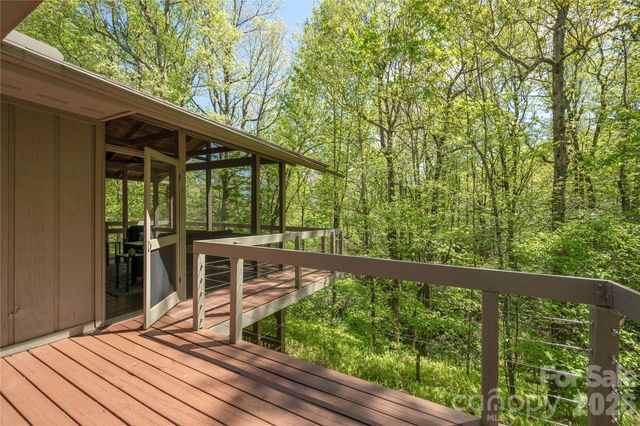 139 Panther Gap Road, Brevard, NC 28712