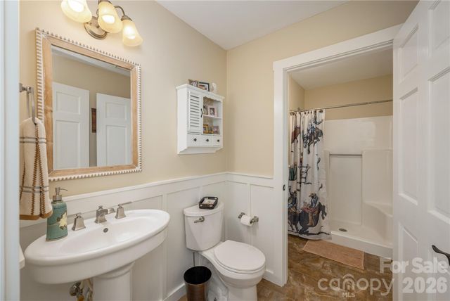 139 Panther Gap Road, Brevard, NC 28712