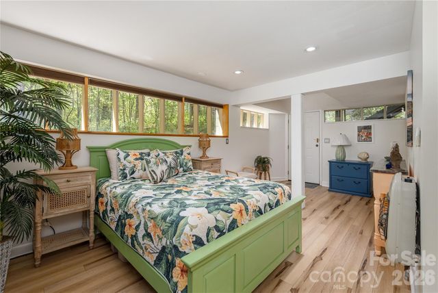 139 Panther Gap Road, Brevard, NC 28712