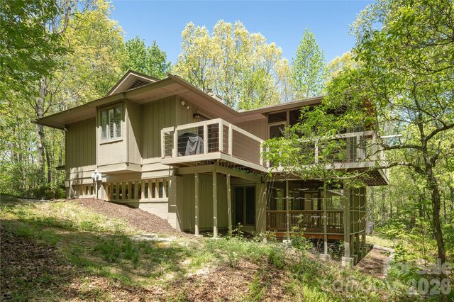 139 Panther Gap Road, Brevard, NC 28712