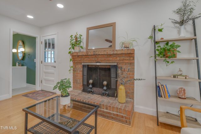 2405 Rambling Road, Johnson City, TN 37604