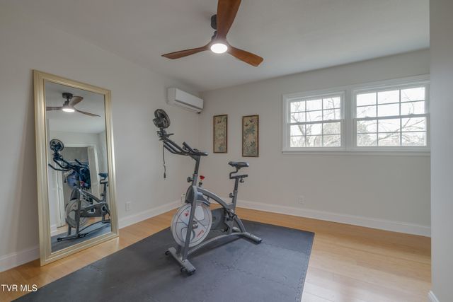 2405 Rambling Road, Johnson City, TN 37604