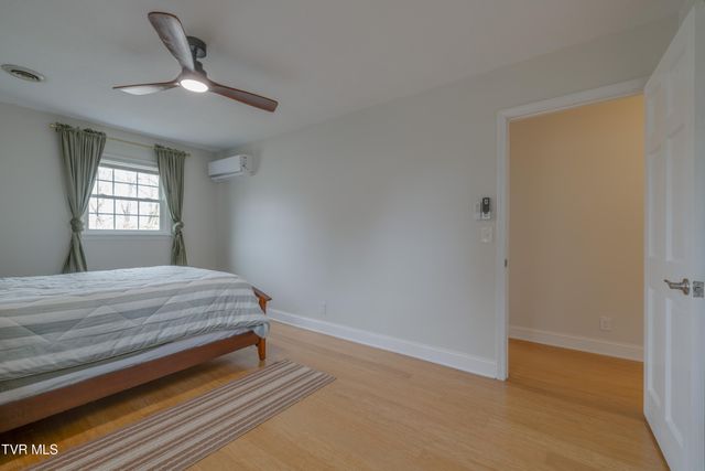 2405 Rambling Road, Johnson City, TN 37604