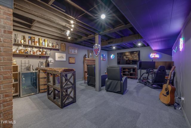 2405 Rambling Road, Johnson City, TN 37604