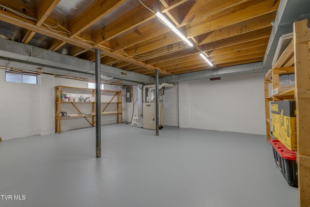 2405 Rambling Road, Johnson City, TN 37604