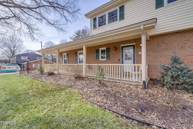 2405 Rambling Road, Johnson City, TN 37604