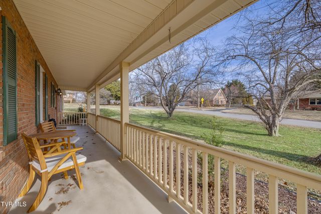 2405 Rambling Road, Johnson City, TN 37604