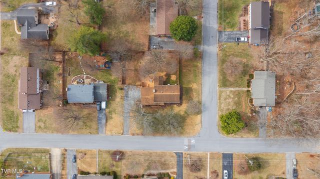 2405 Rambling Road, Johnson City, TN 37604