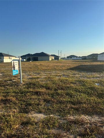 4336 NW 33RD ST, Cape Coral, FL 33993