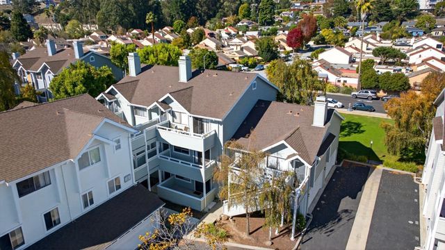 41 Grandview Street 1204, Santa Cruz, CA 95060