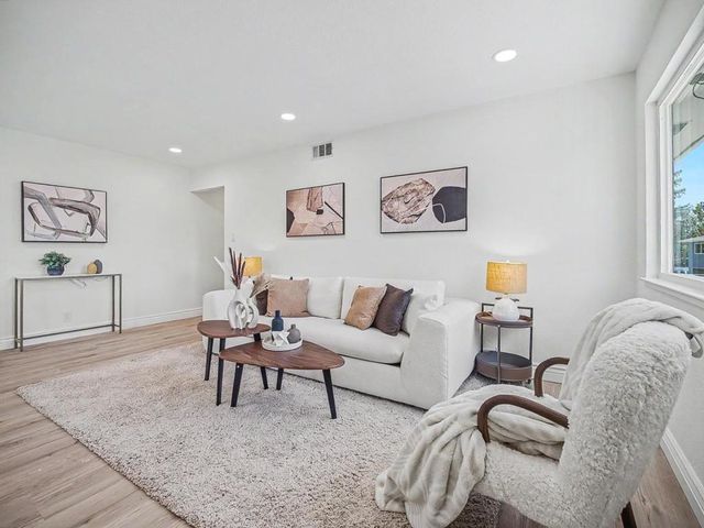 1318 Joplin Drive 4, San Jose, CA 95118