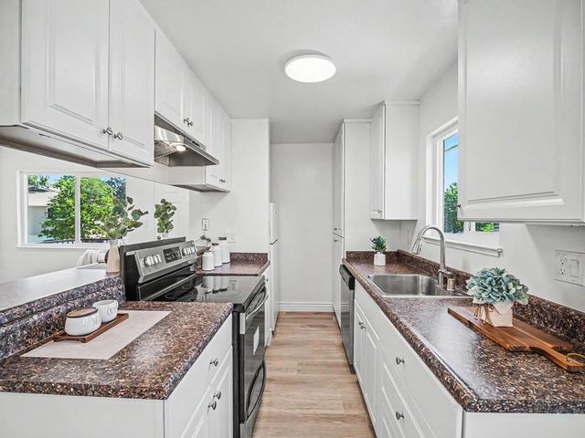 1318 Joplin Drive 4, San Jose, CA 95118