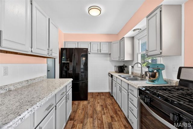 1308 South Drive, St Charles, MO 63303