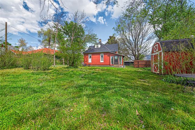 1016 S 4th Street, Rogers, AR 72756