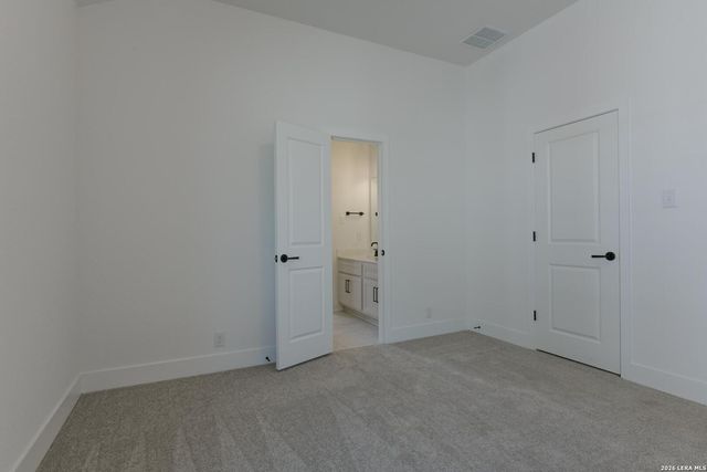 153 Megan's Point, Castroville, TX 78009
