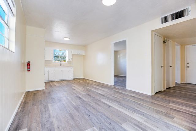 2006 Field St, San Angelo, TX 76901