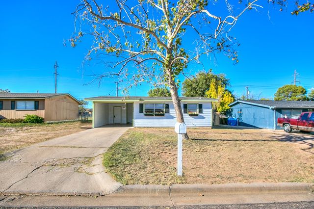 2006 Field St, San Angelo, TX 76901