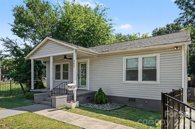 209 Pond Street, Rock Hill, SC 29730