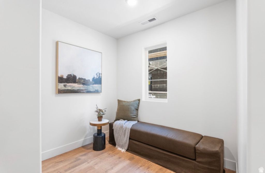 Image 6 of property listing at 1590 S 900 W #602, Salt Lake City, UT 84104