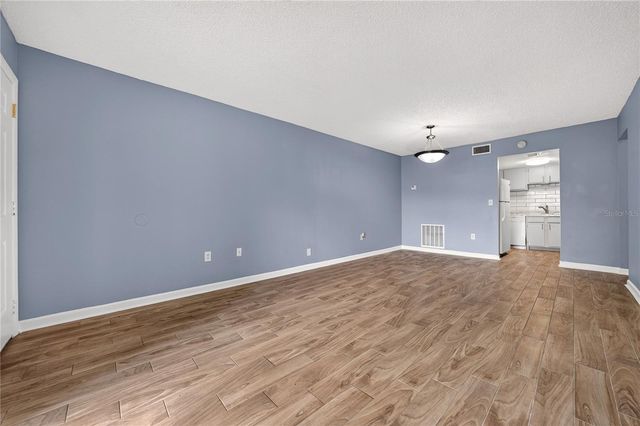 4203 S. SEMORAN BLVD 12, Orlando, FL 32822