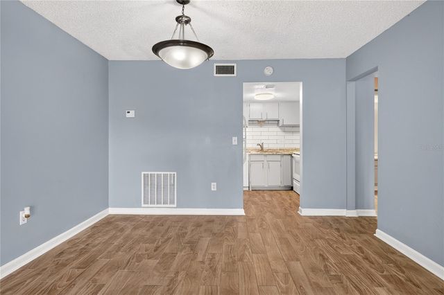 4203 S. SEMORAN BLVD 12, Orlando, FL 32822
