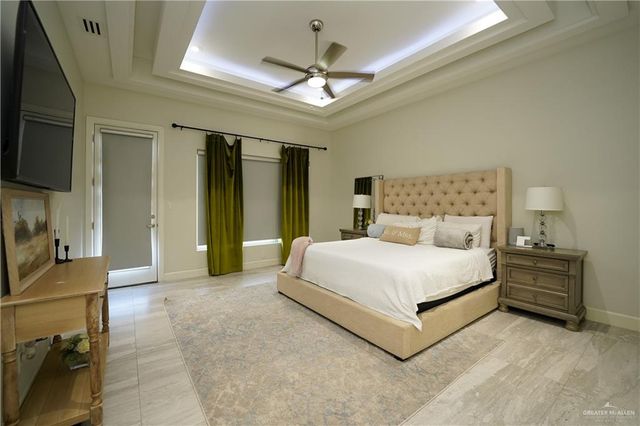 23720 Oak Knoll Drive, Edcouch, TX 78538