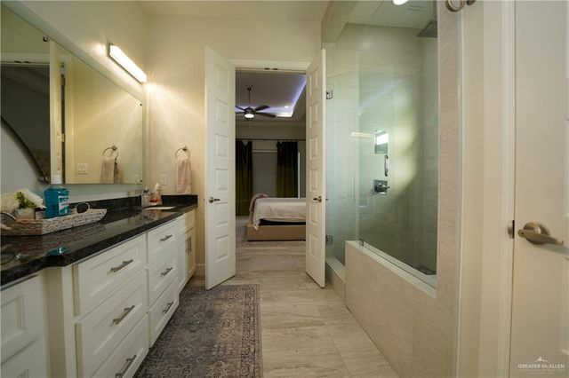 23720 Oak Knoll Drive, Edcouch, TX 78538