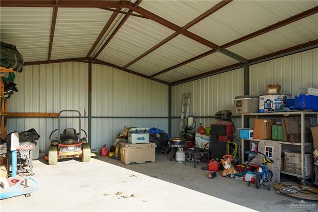 23720 Oak Knoll Drive, Edcouch, TX 78538